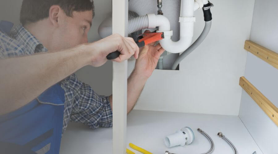 Professional clogged toilet repair in Bixby, MO